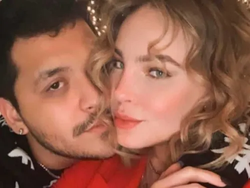 ¿Belinda y Nodal serán papás? Una foto levanta sospechas