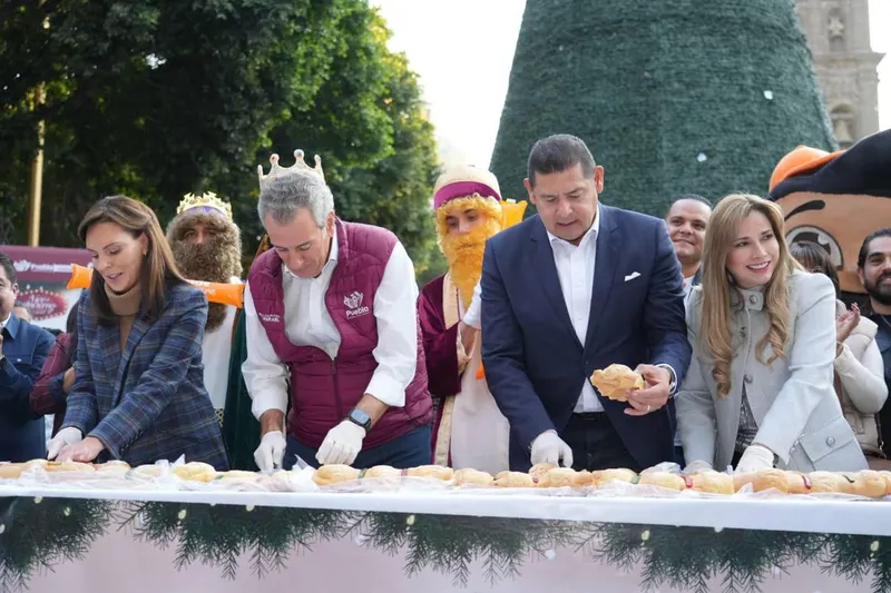ayto-pue-rosca-de-reyes-monumental-record-guinness