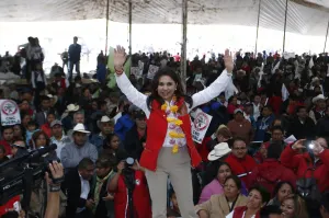 Ofrece Alcalá hacer de Puebla un lugar de oportunidades y bienestar