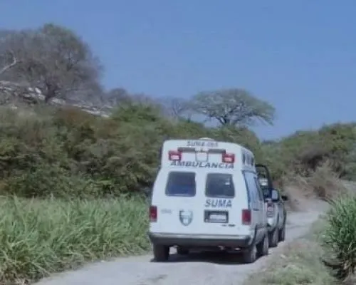 Hallan cuerpo de conductor de combi en Chietla
