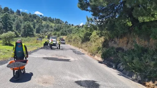 Realiza Infraestructura labores de bacheo en nueve municipios
