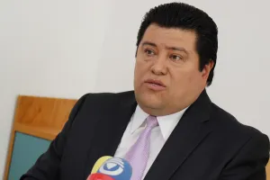 Franquicias prevén afectación inmediata por alzas en gasolina y luz