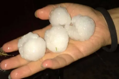 Granizada y fuerte viento azotan Puebla, Amozoc, Xoxtla y Texmelucan