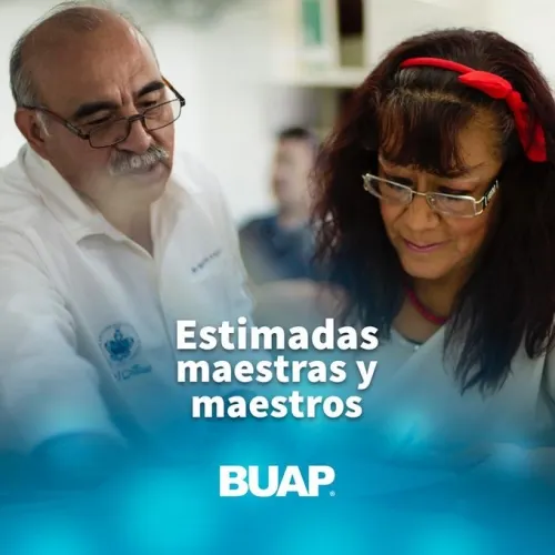 La BUAP reconoce trabajo y desempeño de sus maestros