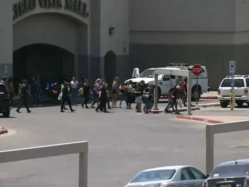 VIDEO: Hay 3 mexicanos muertos en tiroteo de El Paso, informa AMLO