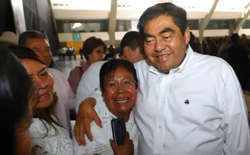 Las Ratitas Tienen sus Días Contados (Barbosa y los Ayuntamientos de Morena)