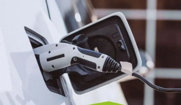 Se instalarán en Puebla 43 cargadores de autos eléctricos