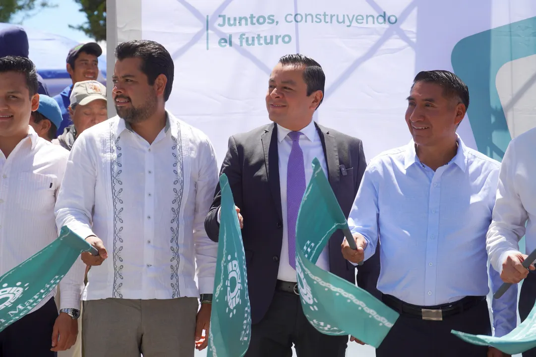 Gobierno de Texmelucan inicia rehabilitación de 1.4 km de red de drenaje sanitario en carretera de San Juan Tuxco