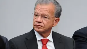 Días de Granier como priista están contados: PRI