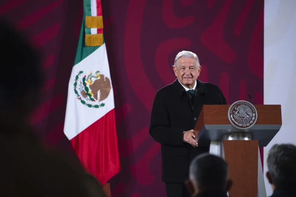 Admiro, respeto mucho al pueblo español; no hay ruptura en relación: AMLO