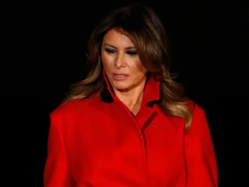 Melania ‘no duerme con su marido’ revela biografía no autorizada