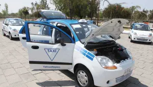 Certificarán a taxistas antes de darles licencia de manejo