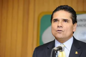 Silvano Aureoles presidirá Cámara de Diputados