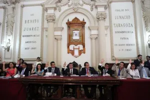 Cabildo aprueba reglamentos de cuatro dependencias y organismos