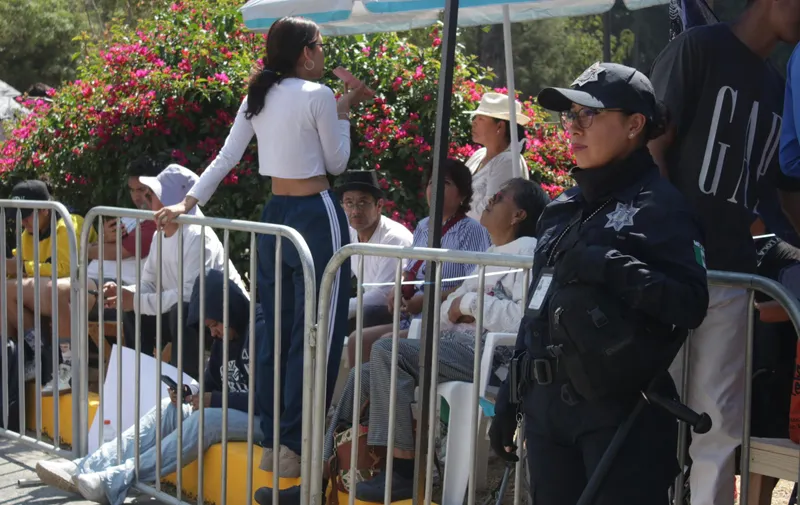 Saldo blanco durante Desfile Conmemorativo a la Batalla de Puebla