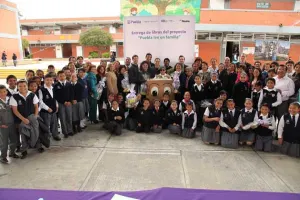 SMDIF fomenta el hábito por la lectura en niñas y niños de la capital