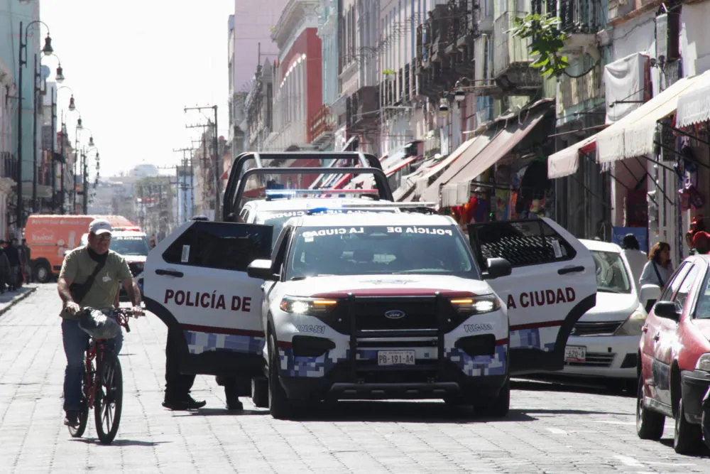 Gobierno municipal condena agresiones durante operativo contra comercio informal en Puebla