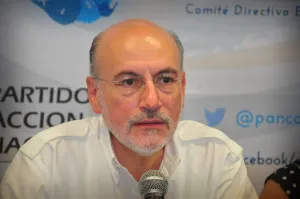 Corrupción sí permeó al PAN: Bravo Mena