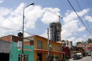 Piden vecinos cercanos al Teleférico escrito de no expropiación