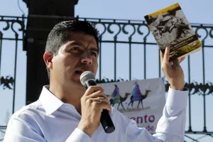 Rivera no descarta buscar gubernatura de Puebla luego de terminar su gobierno