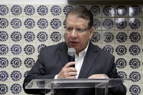 Equipo de campaña de Doger hasta después de Semana Santa