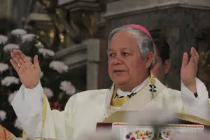 Pide Arzobispo dejar avaricia y compartir con necesitados