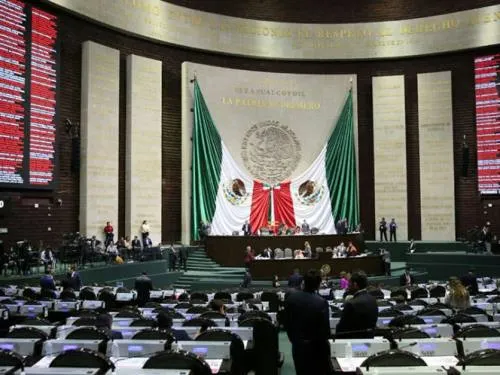 Avalan diputados Ley de Ingresos 2018, en lo general