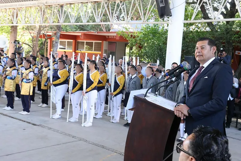 armenta-ceremonia-secundaria-18-de-marzo-acatzingo
