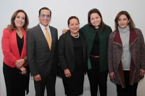 Blanca Alicia Mendoza Vera visita la Universidad Anáhuac Puebla