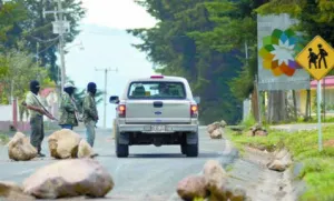 Aplican toque de queda contra Templarios en Michoacán