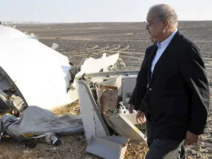 Recuperan 129 cuerpos tras accidente de avión ruso