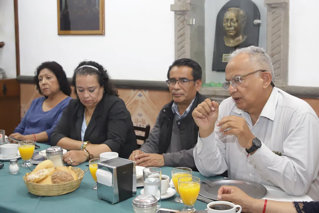 Sindicato de trabajadores al servicio de Tehuacán pide reconocimiento de Pedro Tepole