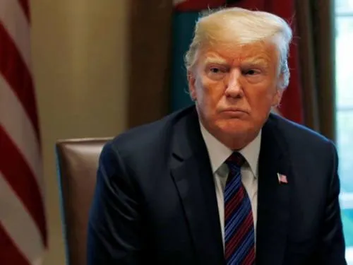 Trump advierte a Siria que podría provocar una ‘potencial tragedia humana’