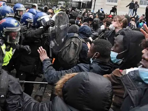 Pentágono de EU mandó helicópteros a vigilar protestas