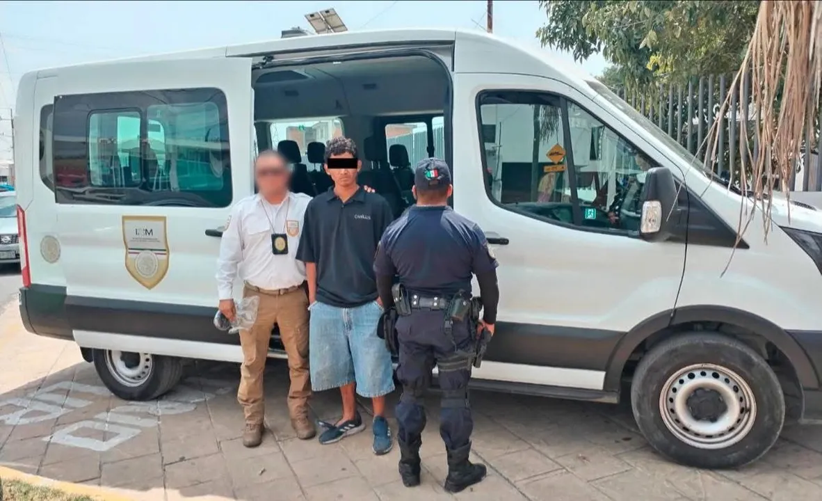 Elvin N Detenido Cuautlancingo Entregado Al Inm