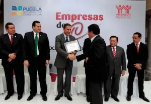 Reconocen Infonavit y RMV a 17 ?Empresas de 10?
