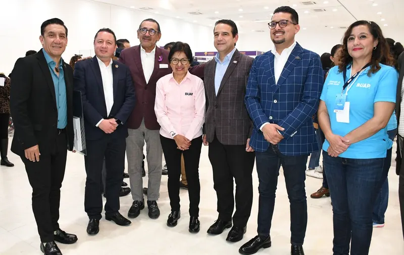 buap-encuentro-de-empredimiento-en-el-servicio-social-practica-profesional-y-empleabilidad