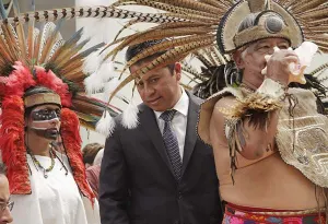 Los bonos millonarios de Leo Paisano