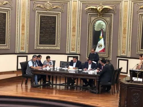 Carrancá Bourget notifica a Congreso Licencia y nombramiento de sucesor