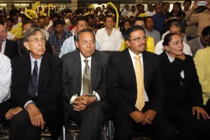 Sólo militantes decidirán sobre vida interna del PRD: Zambrano