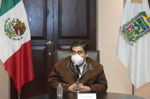 A finales de octubre, gobierno definirá si amplía la apertura de establecimientos : MBH