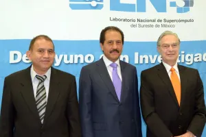 Convoca Esparza a investigadores BUAP ser referentes científicos en el país