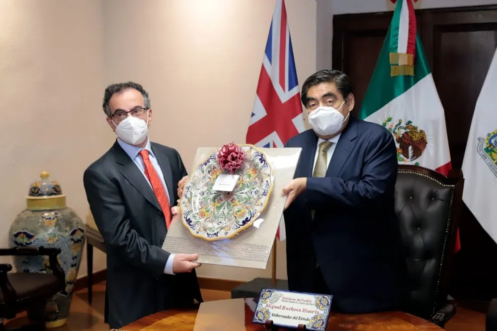 MBH EMbajador Reino Unido