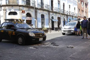 Al mes atiente el ayuntamiento baches en 40 colonias de Puebla