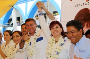 Anuncia Gali fuente laboral para jóvenes universitarios