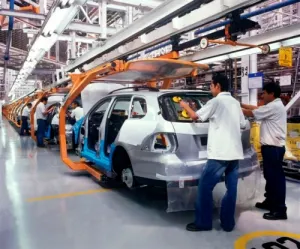 VW destinará 700 mdd para fabricación del nuevo Golf en Puebla
