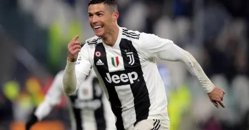 Con triplete de Cristiano Ronaldo, Juventus avanza a cuartos de final de la Champions League