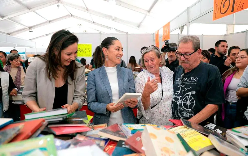 claudia-sheinbaum-pardo-xv-gran-remate-de-libros