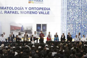 RMV y Peña inauguran Hospital de Traumatología y Ortopedia
