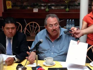 El Bony pone queja en el CEN del PAN por registro de Gali